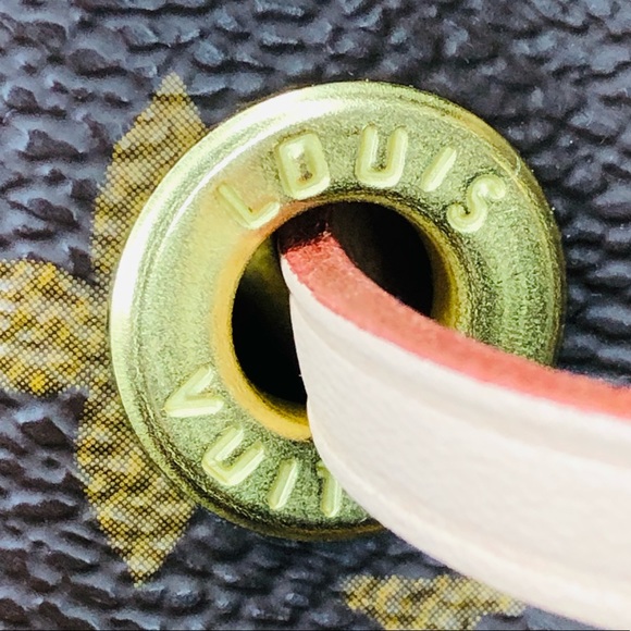 Gorgeous Louis Vuitton Montsouris GM backpack - Picture 8 of 16